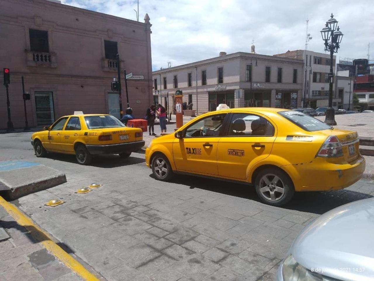 Instalarán botones de pánico en unidades de taxi en Saltillo