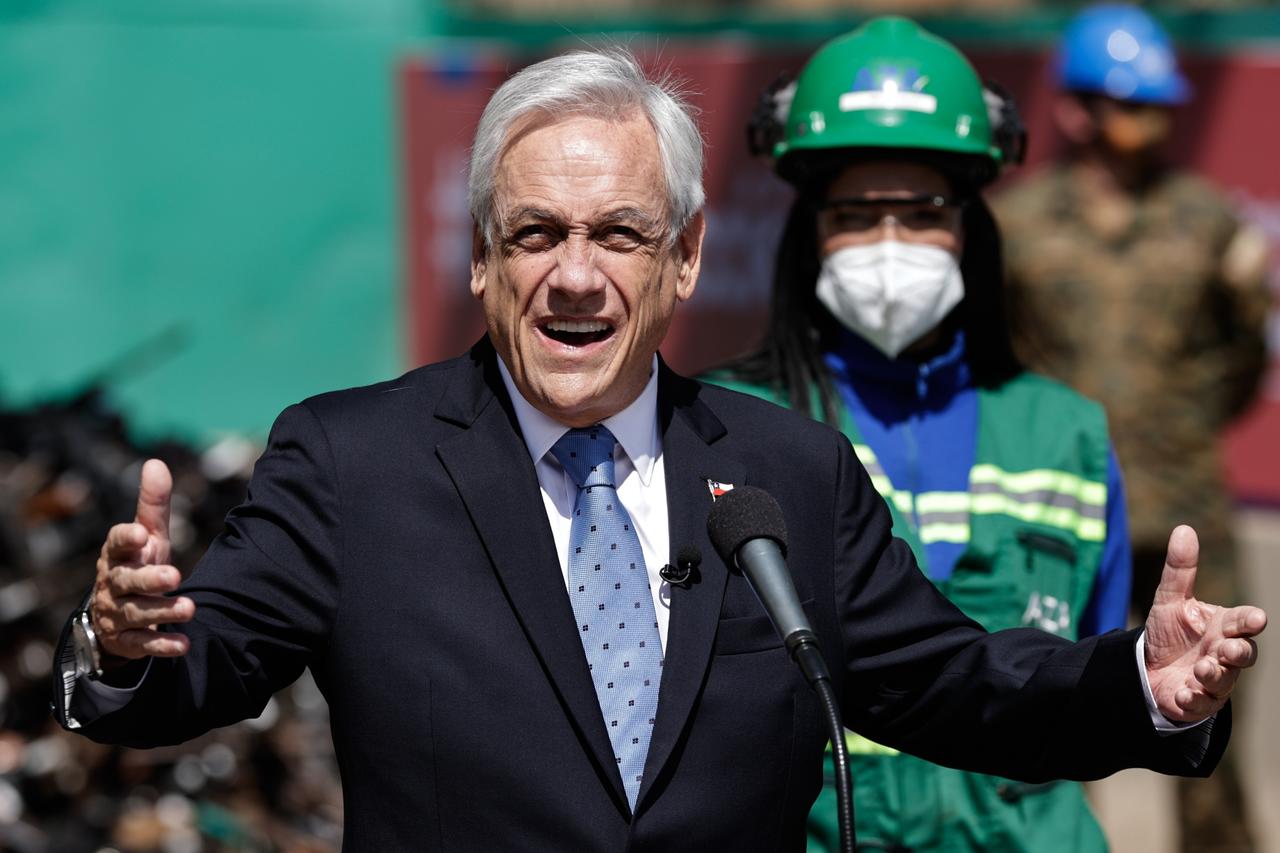 Senado de Chile rechaza destituir al presidente Sebastián Piñera