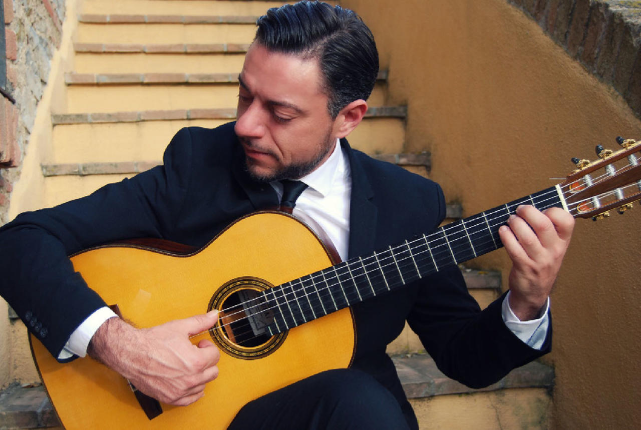 El TIM se llenará de música con el guitarrista Diego Campagna