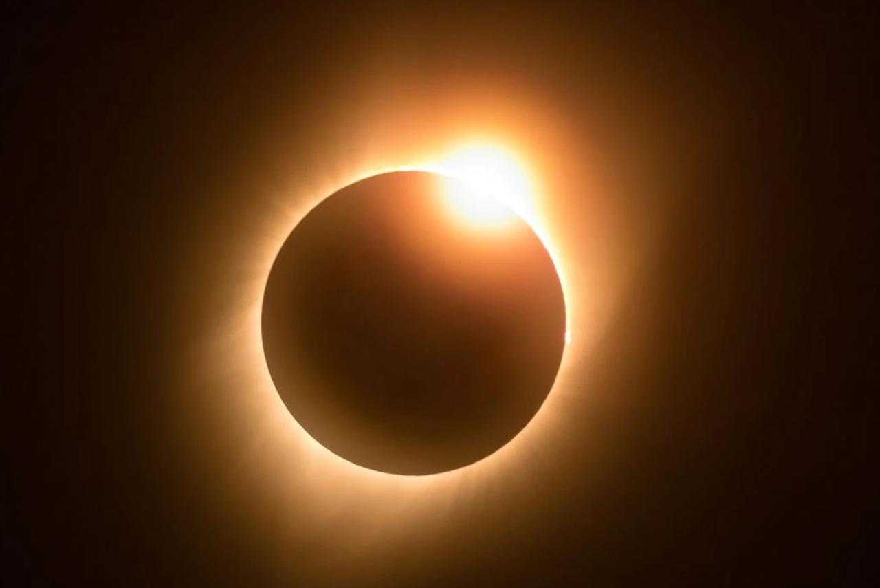 ¿Por qué no debemos ver directamente un Eclipse de Sol?