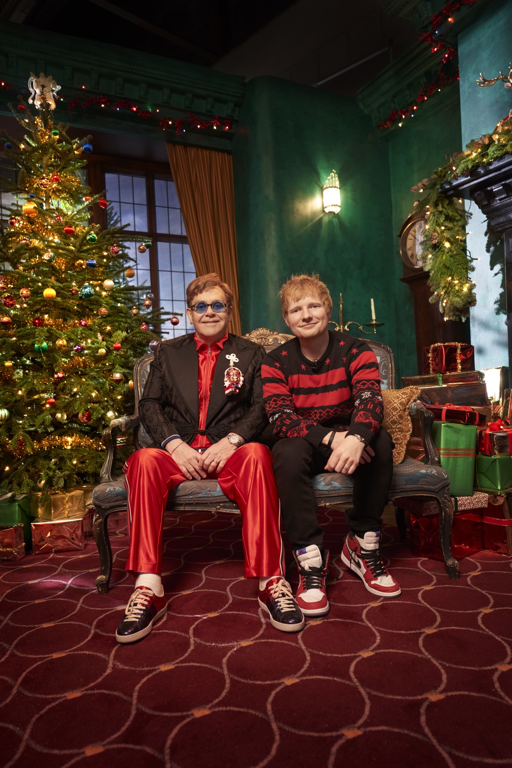 La Navidad suena Elton John y Ed Sheeran