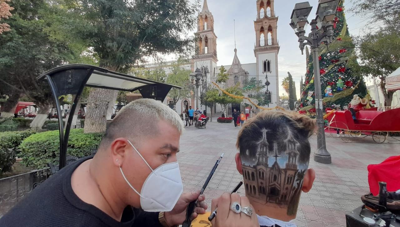 VIRAL: Barbero recrea catedral de Lerdo en corte de cabello