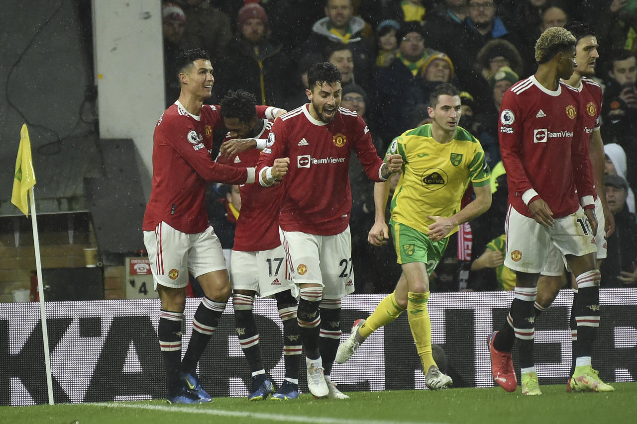 Gol de Cristiano lleva a la victoria al Manchester United ante el Norwich