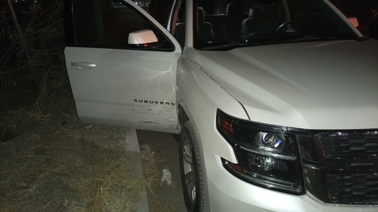 Ebrio choca en Torreón y huye; fue alcanzado por policías municipales