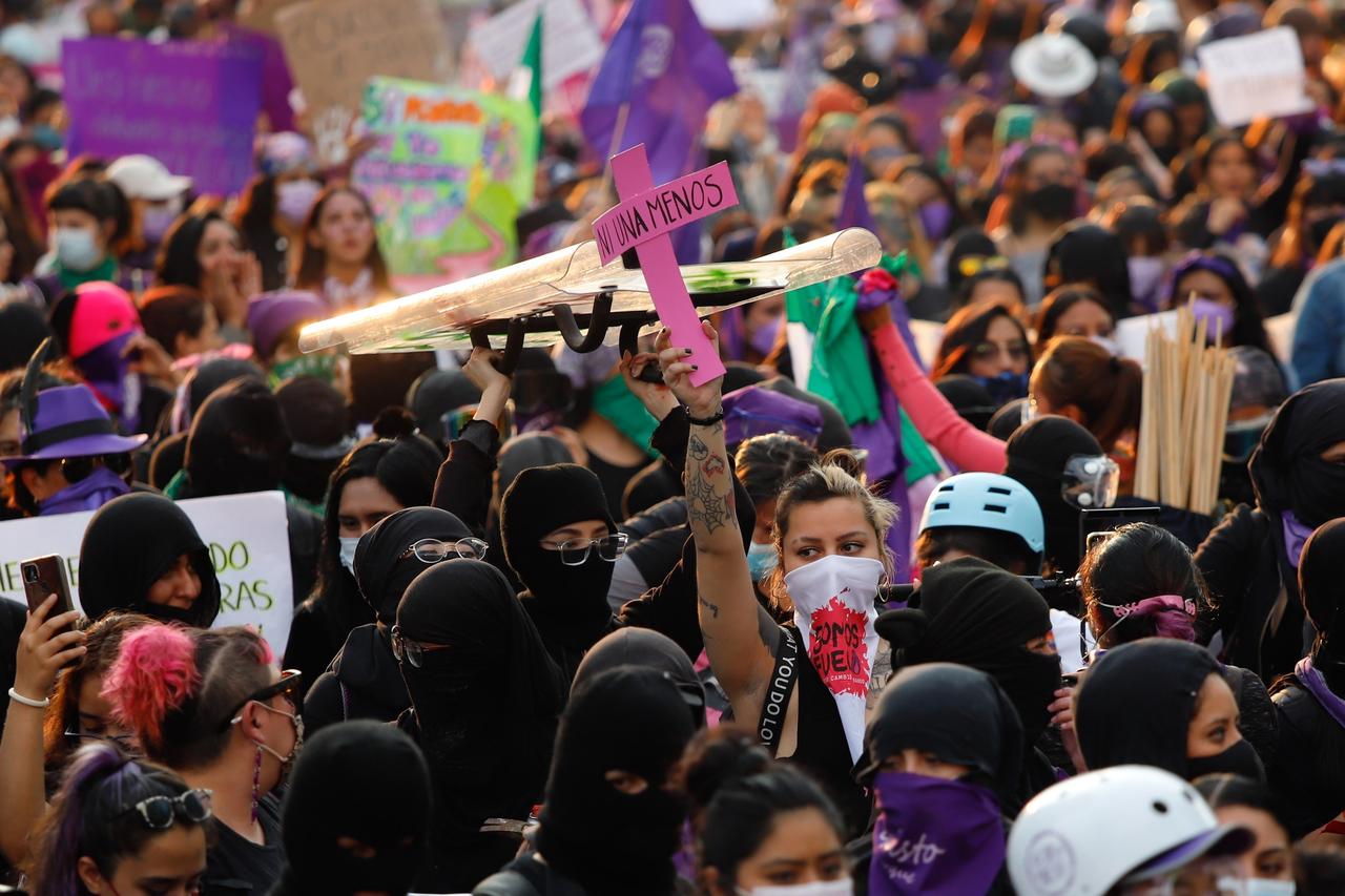 México acumula 3 mil 462 asesinatos de mujeres en 2021