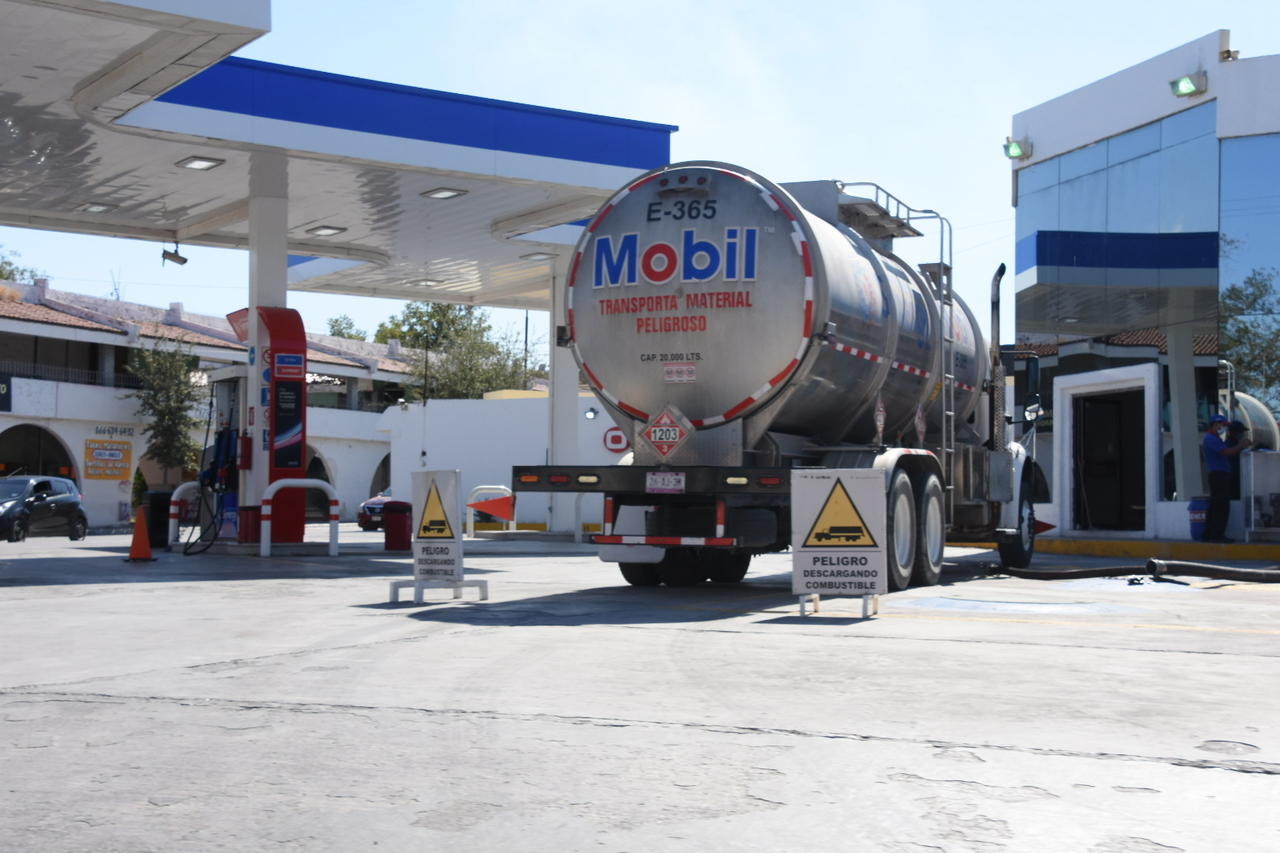 Gasolineras tienen repunte en ventas en Coahuila: Coparmex