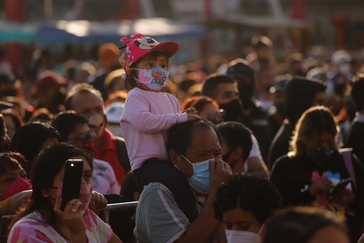 México reporta más de 8 mil nuevos contagios de COVID, mayor cifra desde septiembre