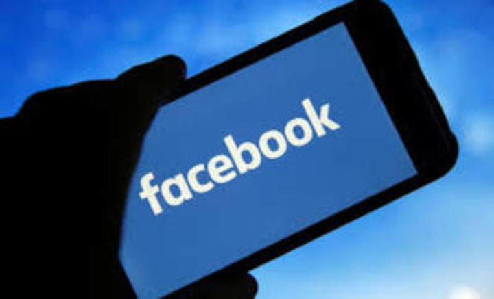 Peruano demanda a Facebook por cerrar su cuenta