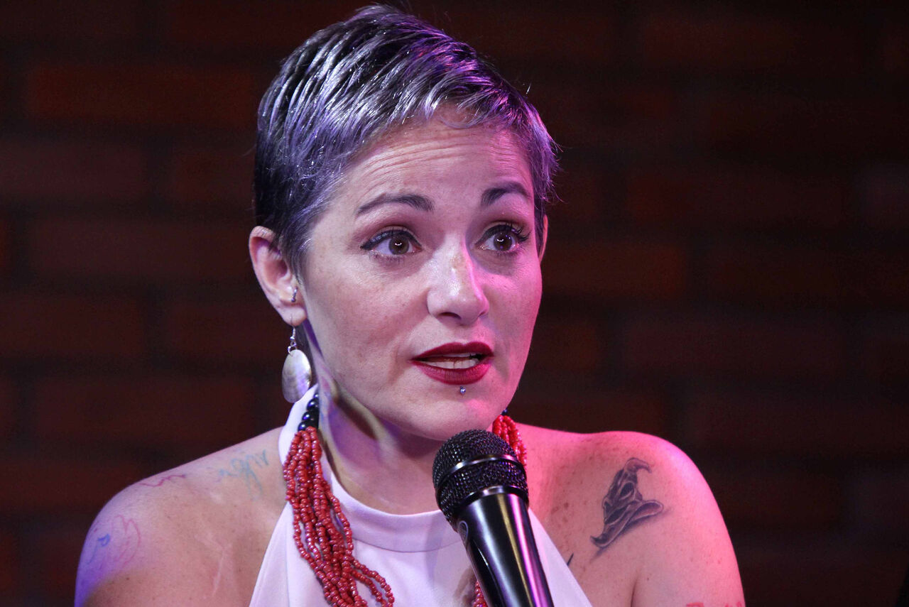 Lolita Cortés divide opiniones tras declararse queer y bisexual