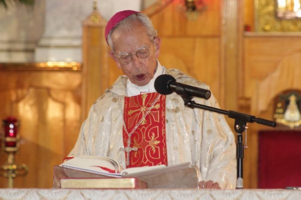 Obispo emérito de Saltillo Francisco Villalobos se encuentra delicado de salud