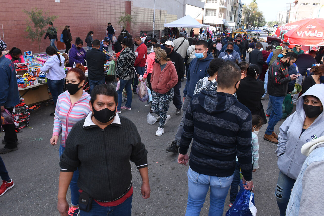 En un mes subieron 448 por ciento contagios COVID en Torreón