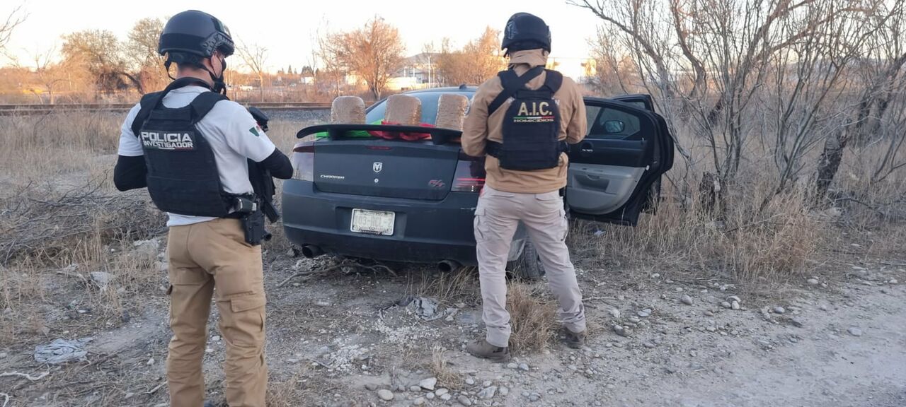 Aseguran 21 kilos de droga abandonada en vehículo en Piedras Negras