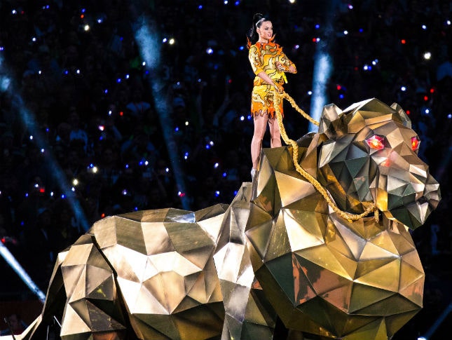 ¡Nadie logra superar a Katy Perry! Revelan rating del medio tiempo del Super Bowl LVI