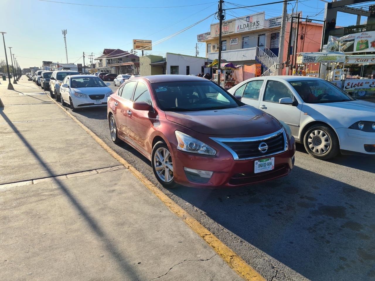 Publican nuevos lineamientos para regularizar autos 'chuecos' en México