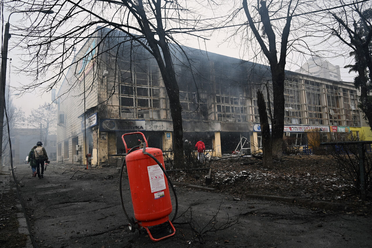 Ucrania informa de más de 2 mil civiles muertos en siete días de invasión rusa