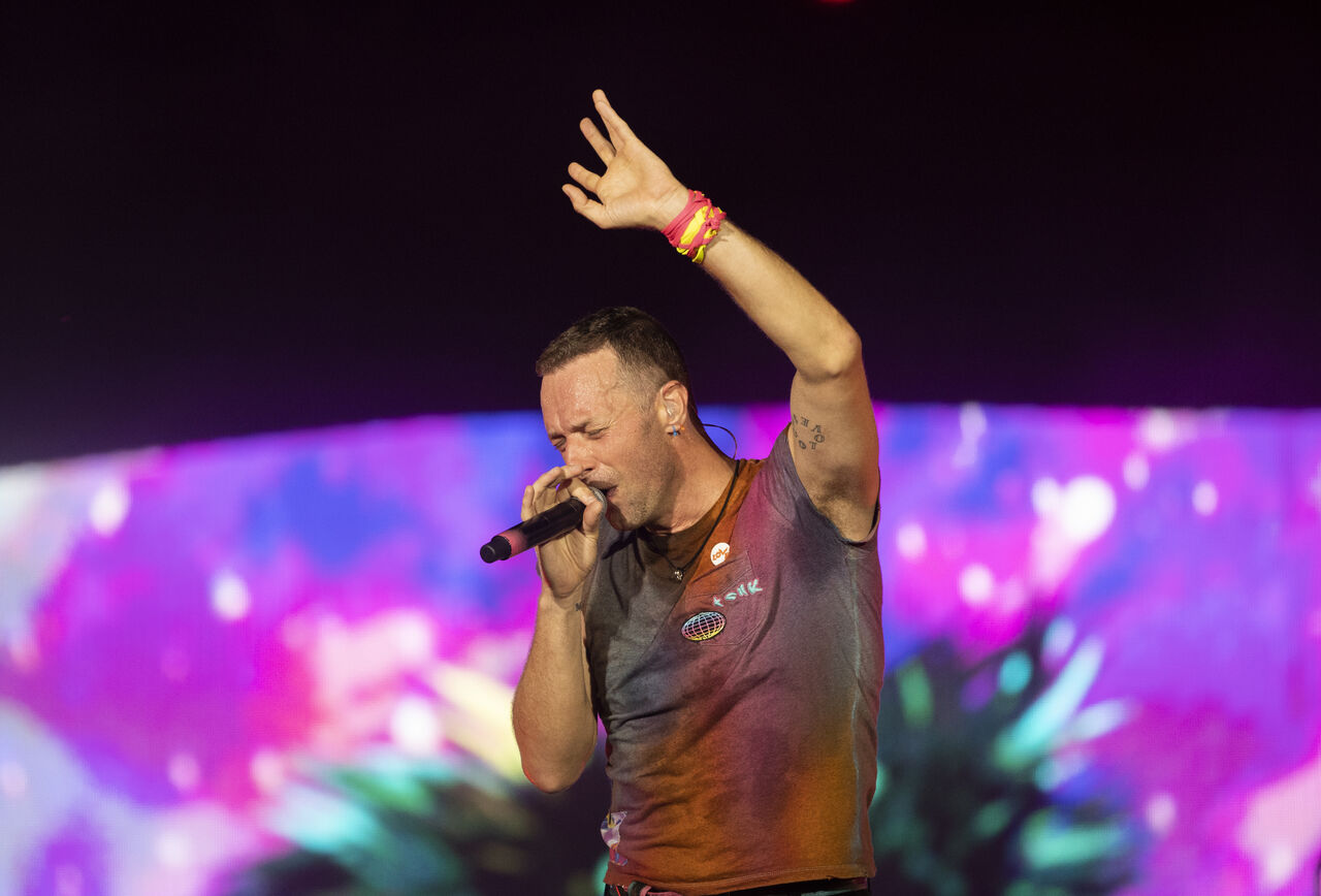 Por concierto de Coldplay es reprogramado duelo entre Chivas y Rayados