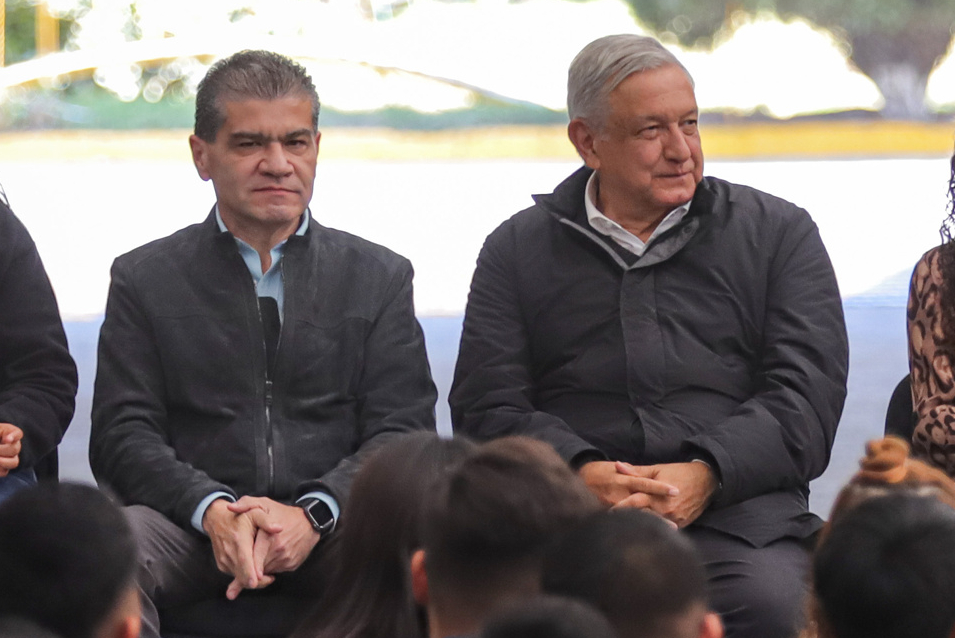 AMLO cuestiona al gobernador de Coahuila y al INE por Revocación de Mandato