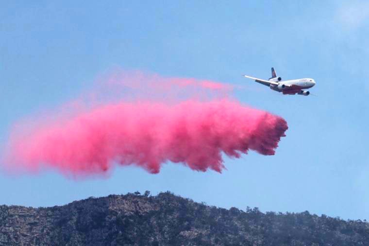 Coahuila destaca combate a incendio forestal en zona de Nuevo León