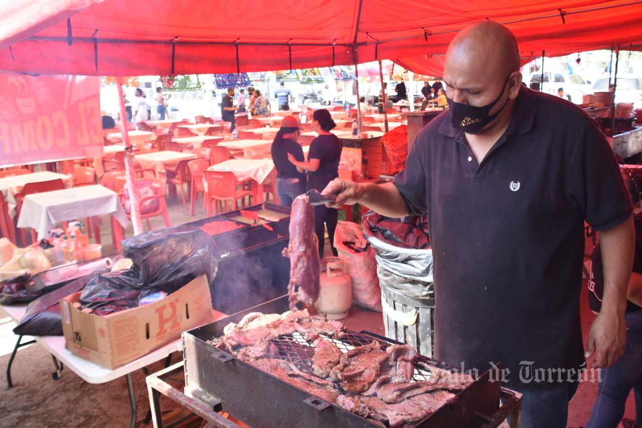 Celebran Día del Taco en Monclova
