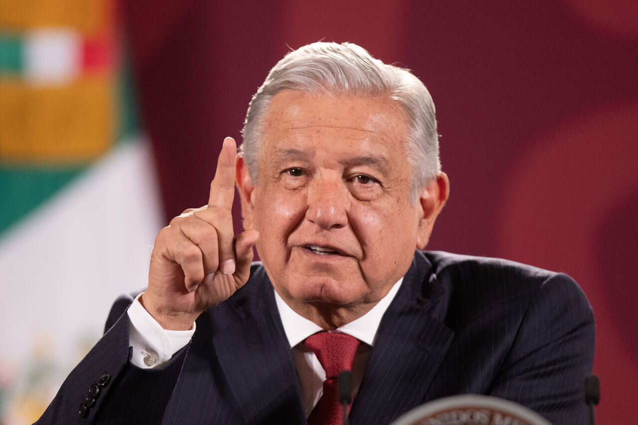 'Se cometió un acto de traición a México', dice AMLO tras rechazo a Reforma Eléctrica