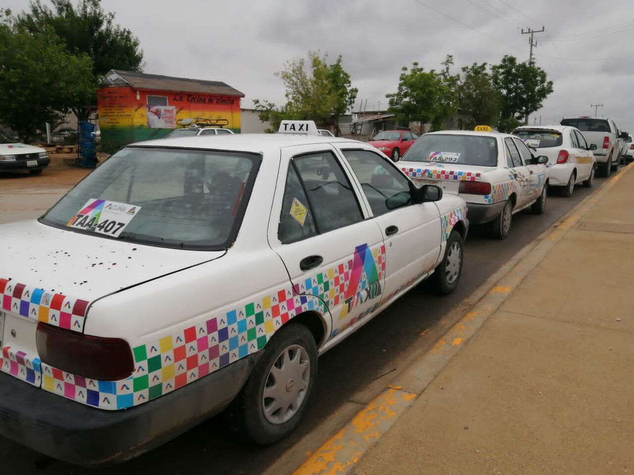 Capacitan 170 choferes de taxi en Ciudad Acuña