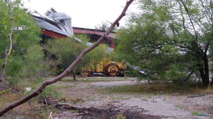 Torbellino afecta a empresas y viviendas en municipio de Morelos, Coahuila