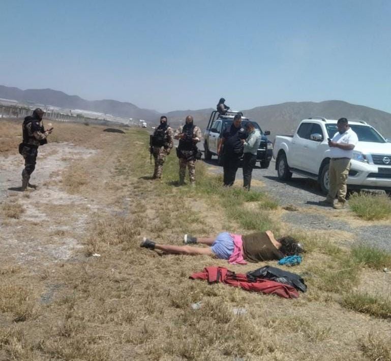Encuentran a indigente deshidratado e inconsciente en carretera 57 de Ramos Arizpe