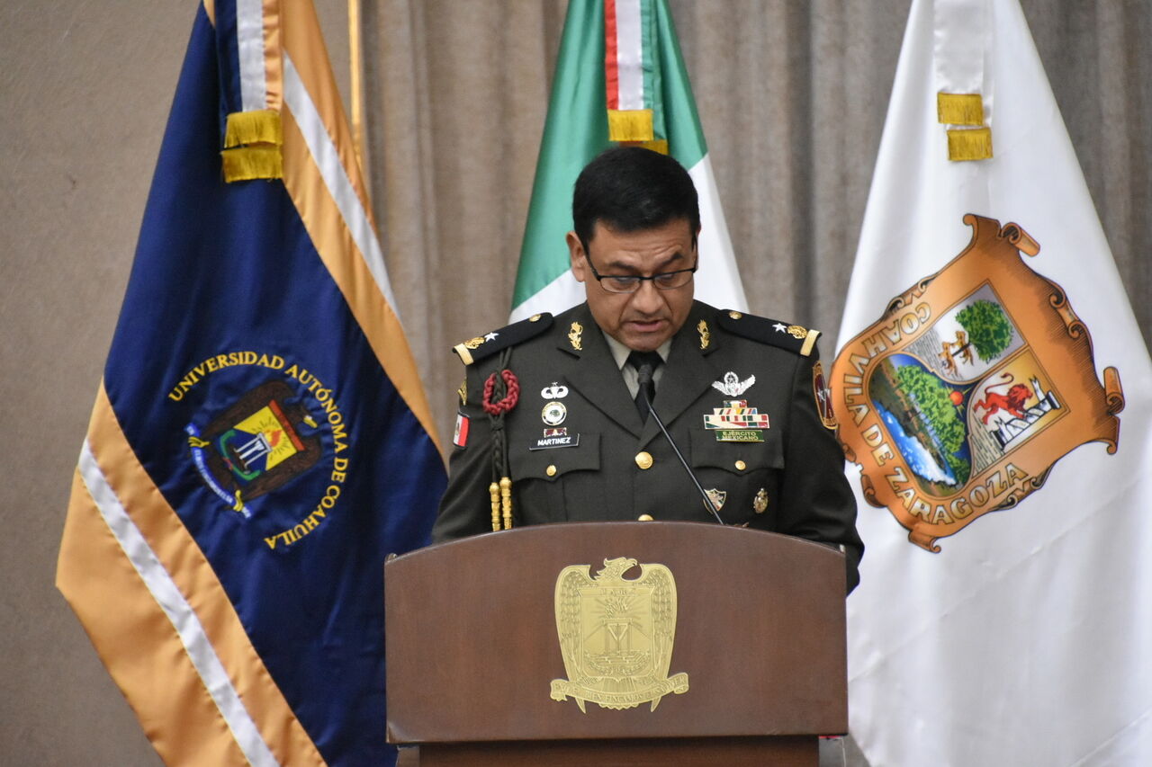 Ejército realiza conferencia de seguridad nacional en UAdeC de Monclova