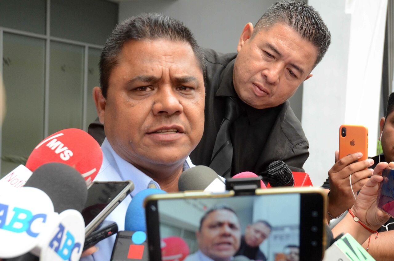 Funcionarios de AMLO anuncian reunión con padres de Debanhi Escobar