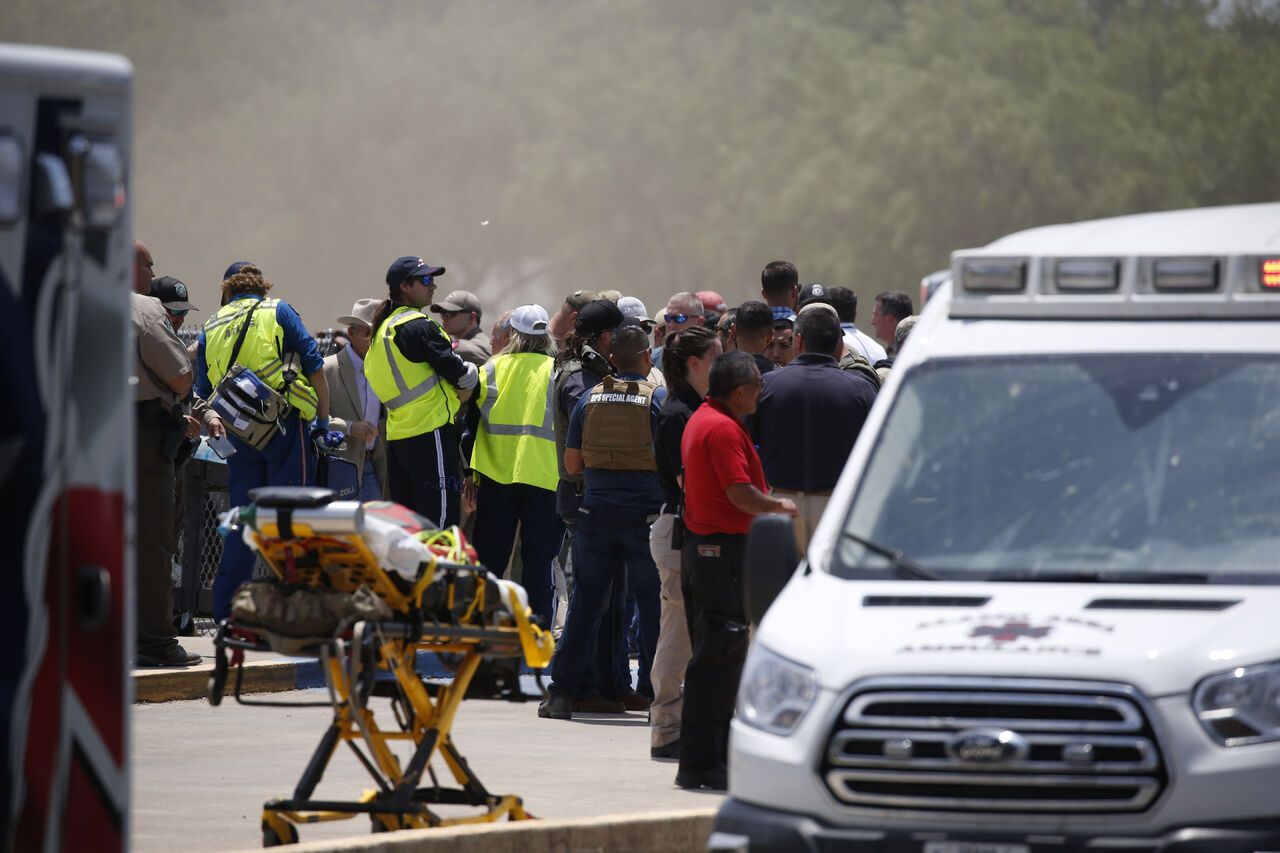 Tiroteo en primaria de Texas deja al menos dos muertos y 13 heridos