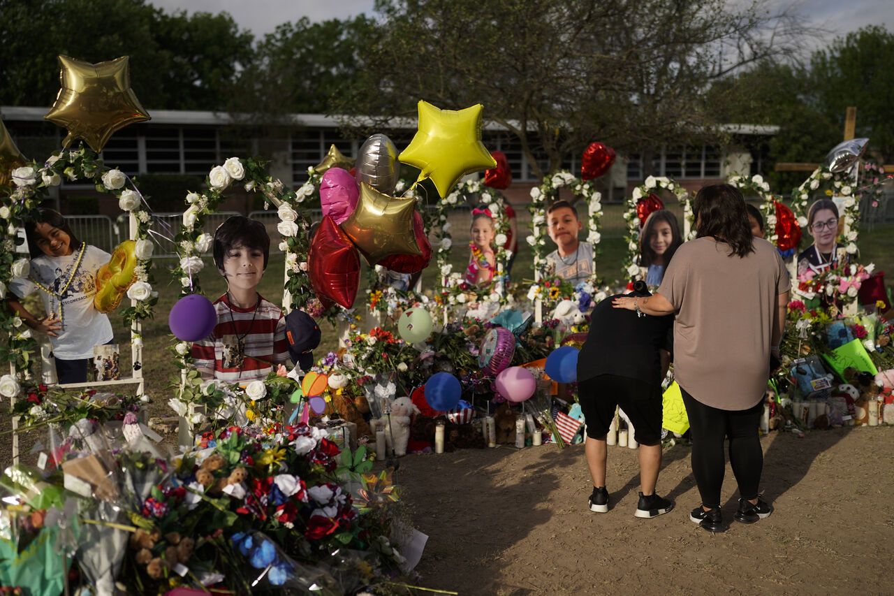 Despiden a víctimas del tiroteo en primaria de Uvalde, Texas