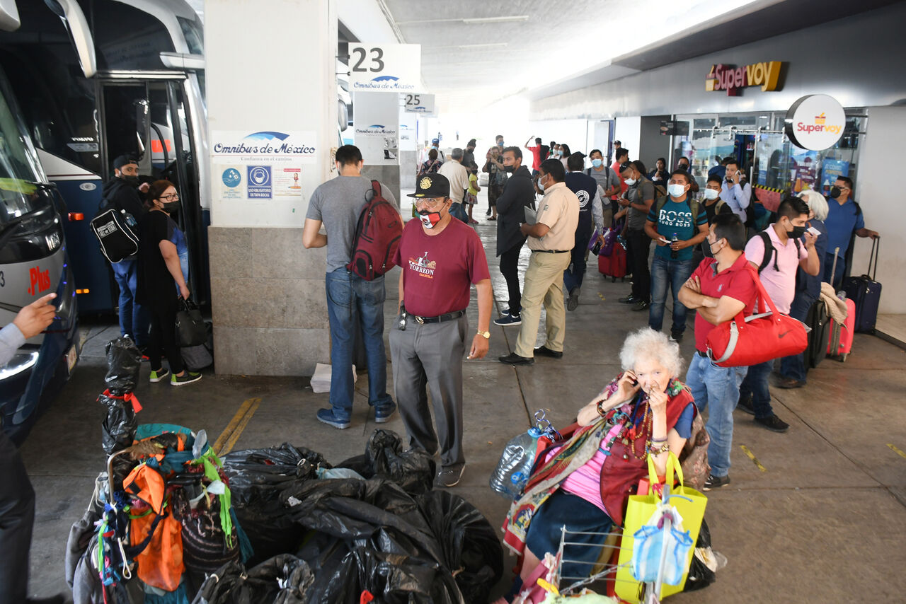 No habrá venta de boletos en central de autobuses de Saltillo a extranjeros sin documentación