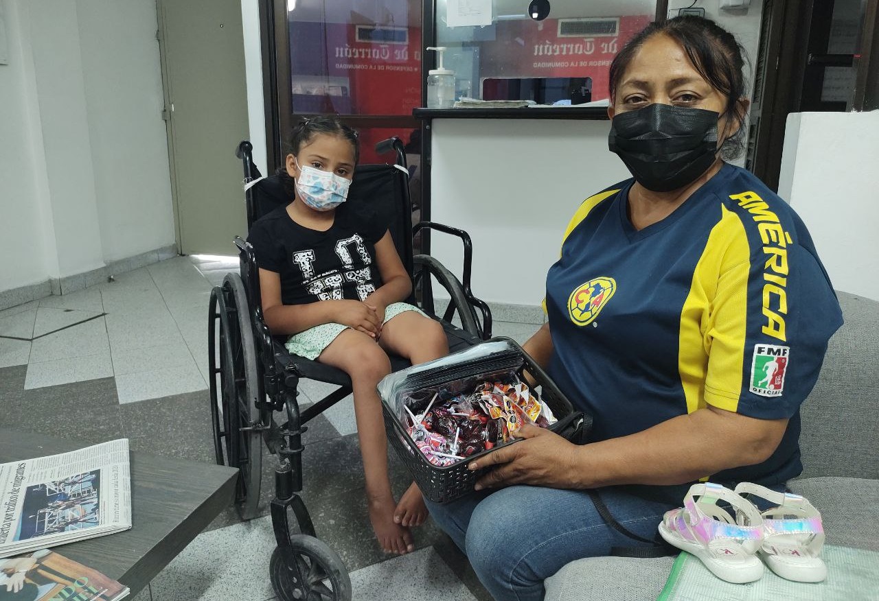 Puede ser la esperanza de mi hija: Lagunera pide ayuda con rifa para operación de su niña con hidrocefalia