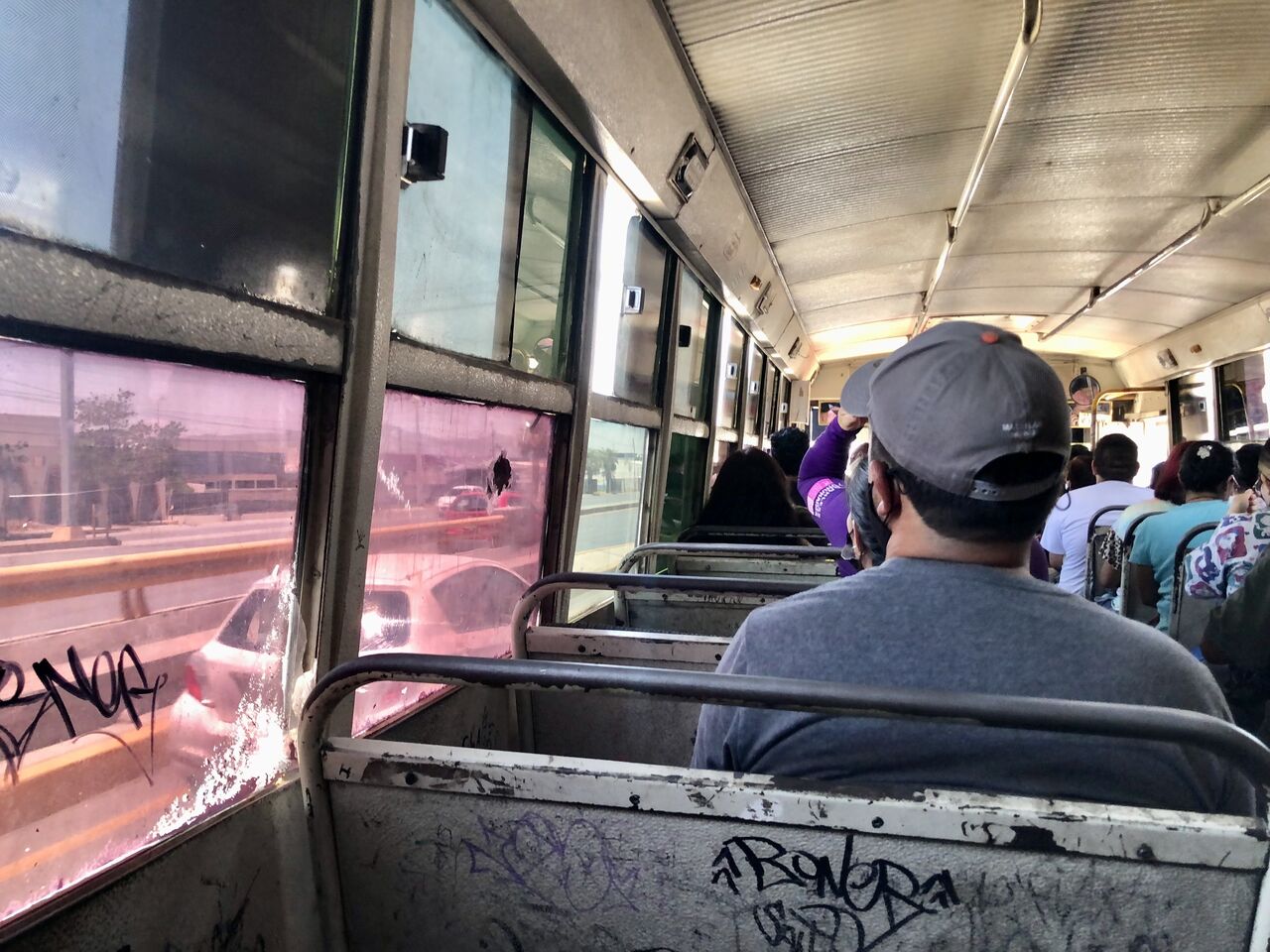 Aplican sondeo sobre transporte público en Saltillo