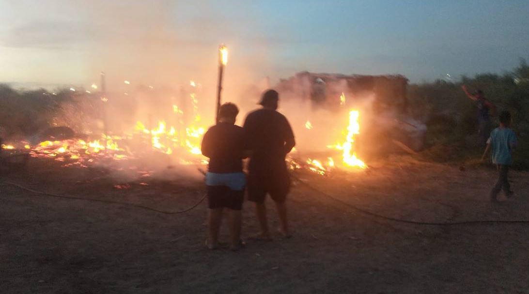 Fuego consume dos jacales en Torreón