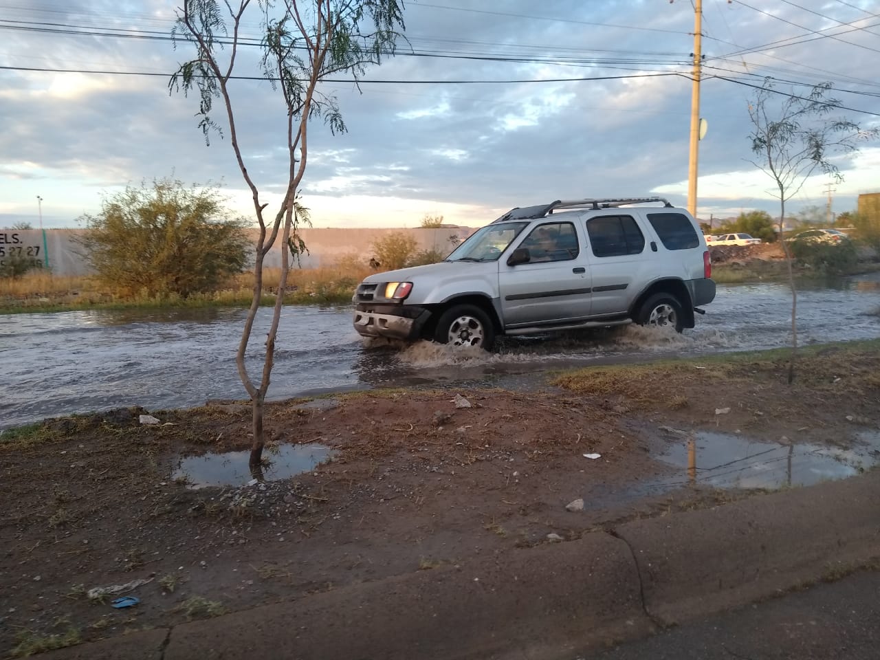 Lluvias en Torreón generan encharcamientos en distintos sectores