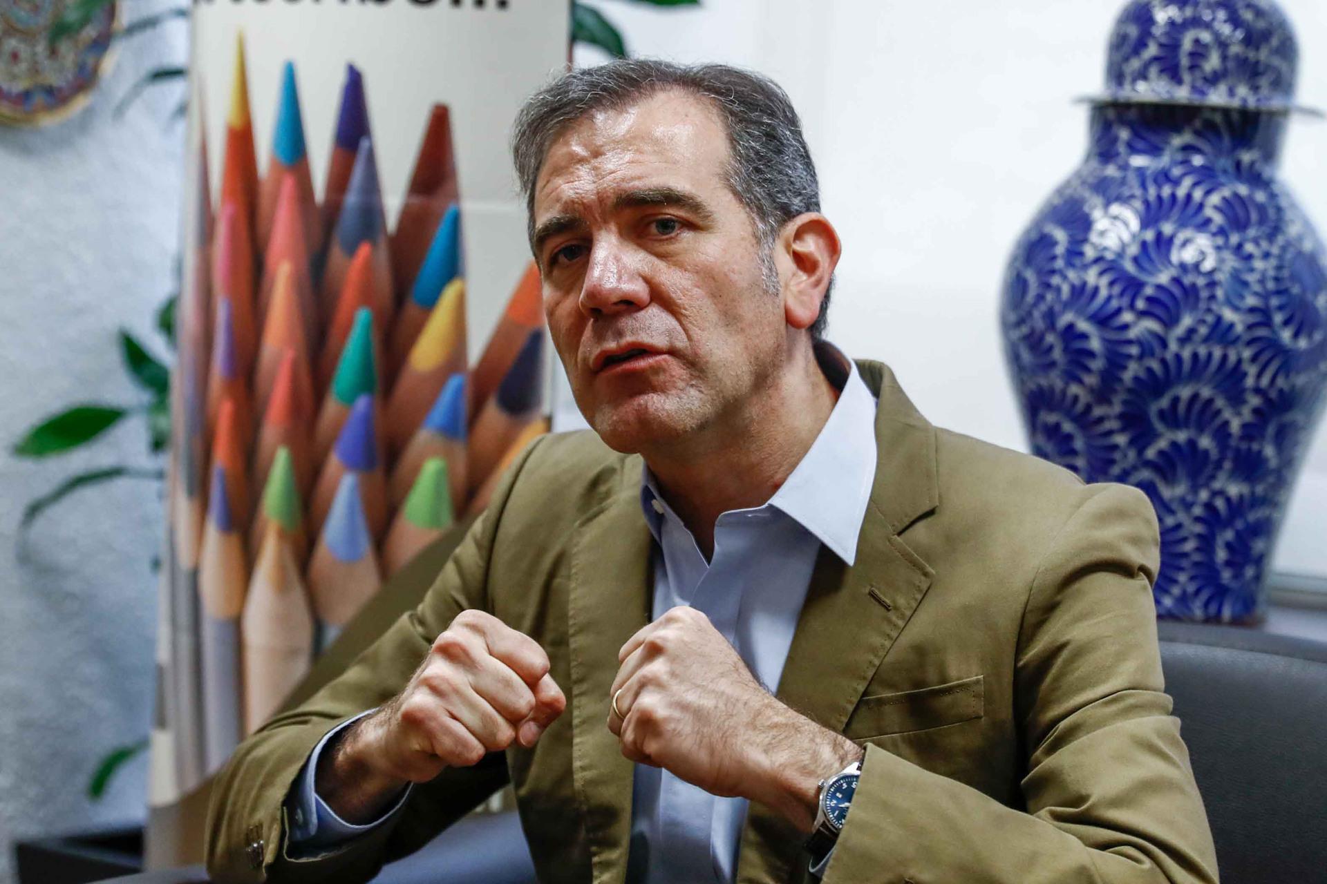 Lorenzo Córdova defiende presupuesto del INE para 2023