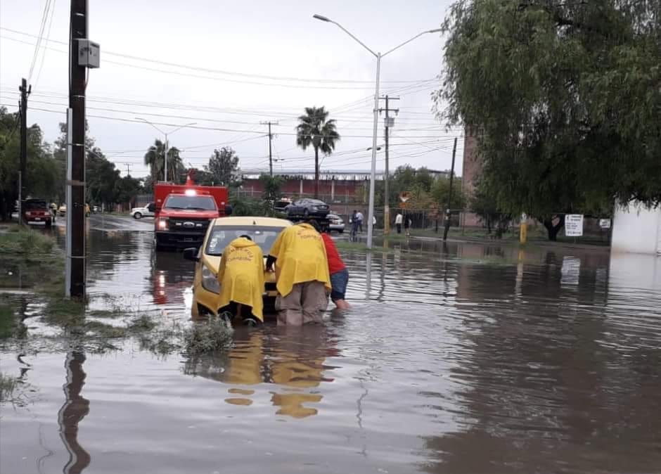 De nuevo, Torreón amanece bajo agua pese a operatividad de Simas