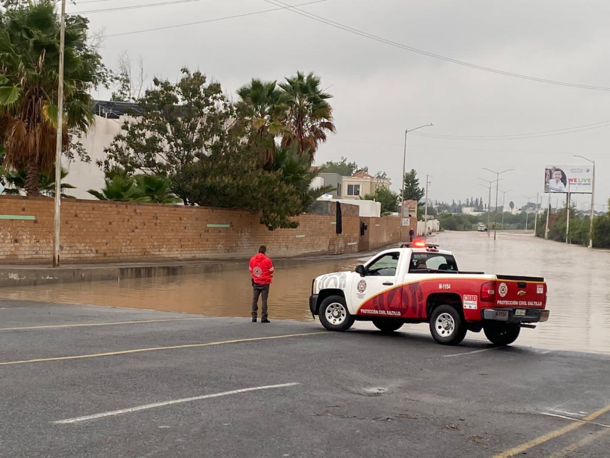 Registran leves daños por lluvias y gobierno de Saltillo se mantiene atento