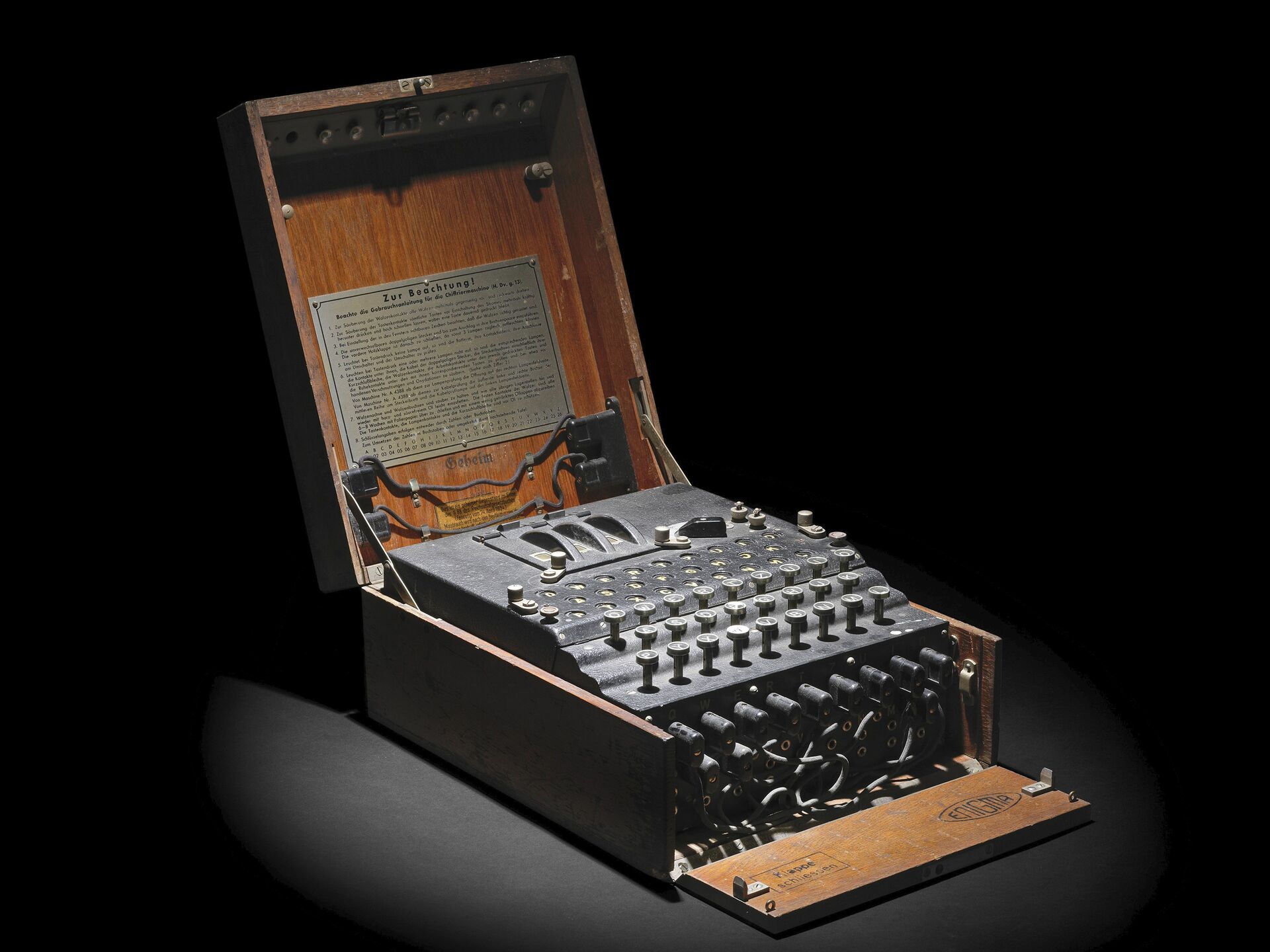 Enigma, el código implacable de Hitler que acabó jugando en su contra
