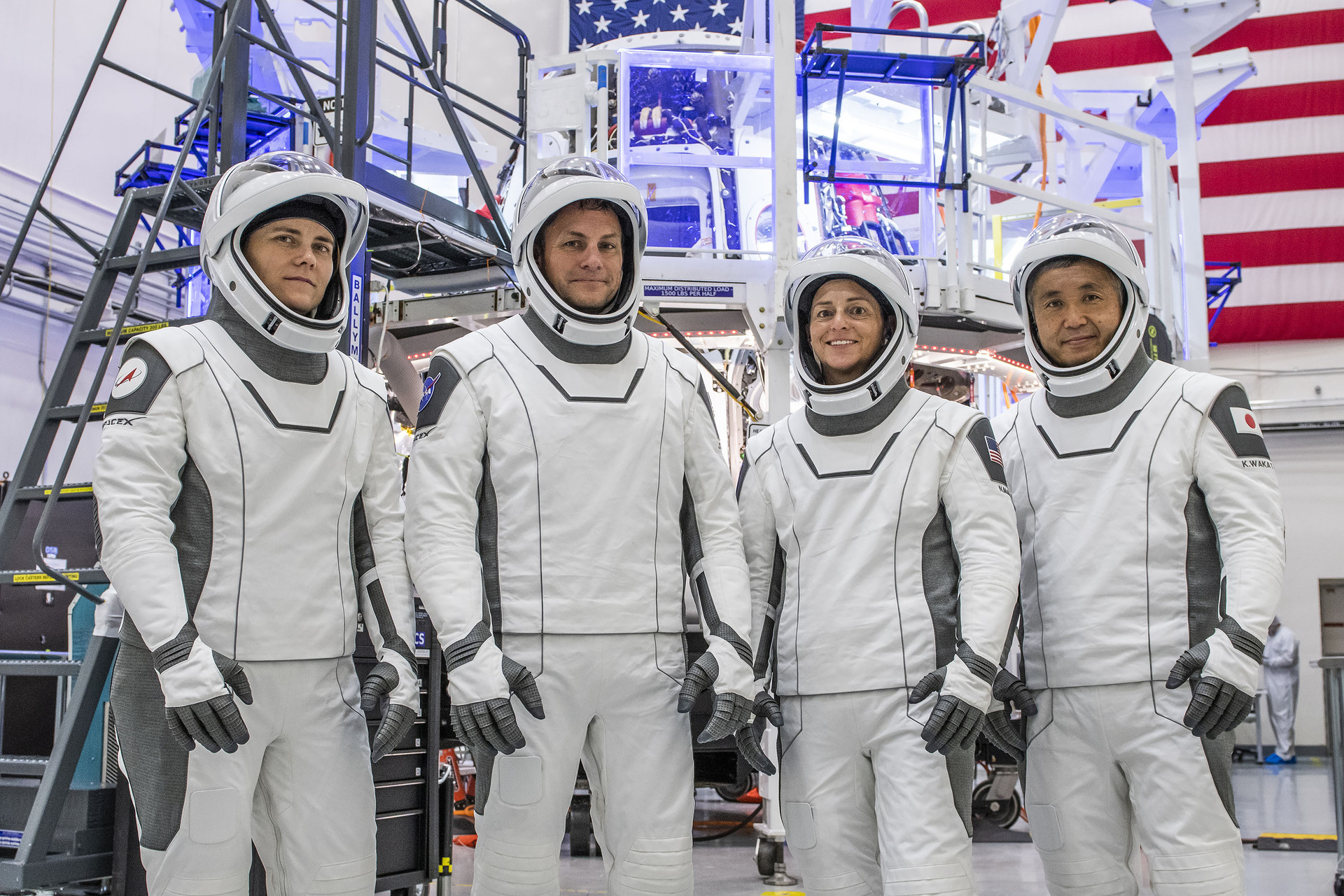 SpaceX envía a cuatro astronautas a la Estación Espacial Internacional