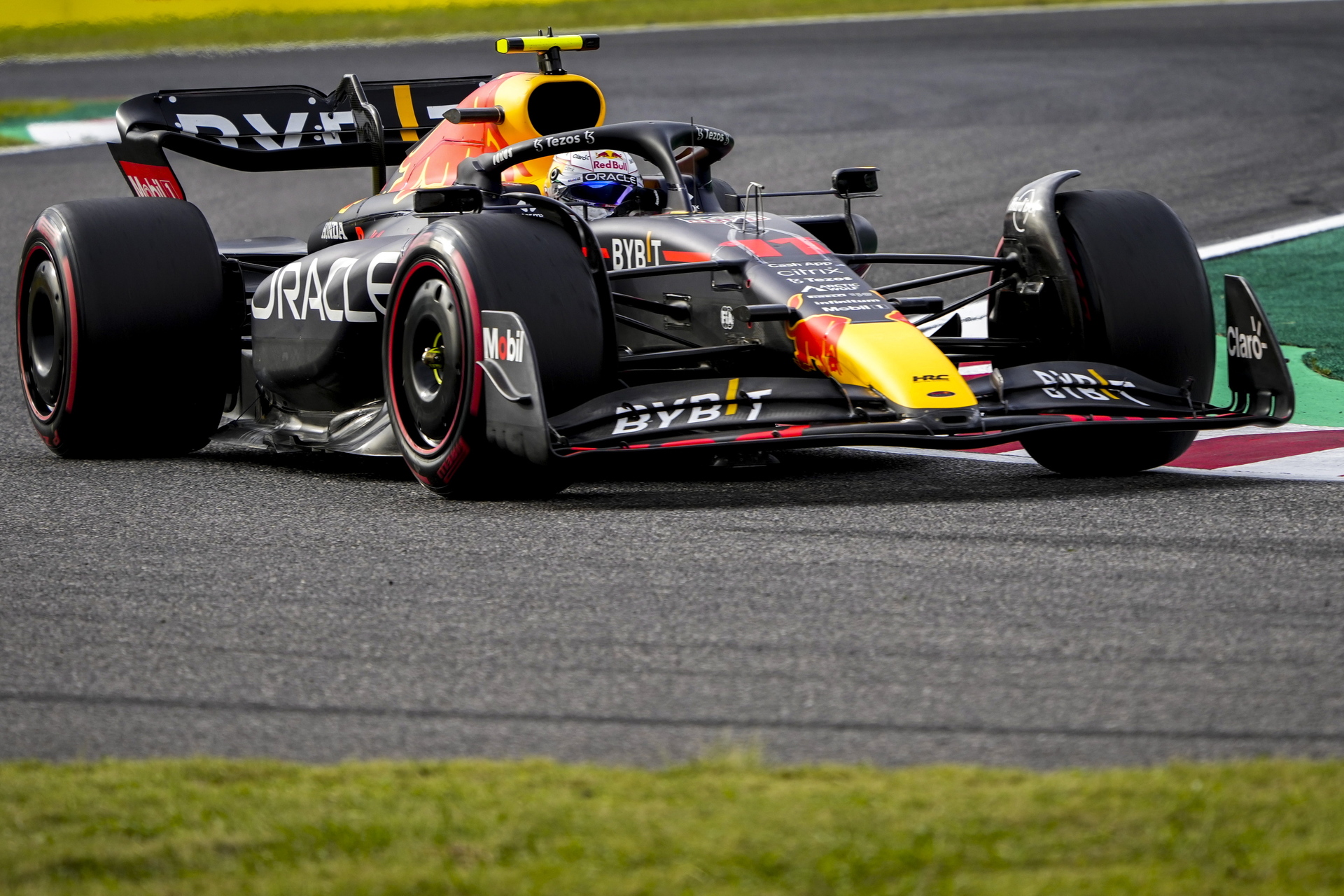 Verstappen se lleva la 'pole position' y 'Checo' Pérez será cuarto en el Gran Premio de Japón
