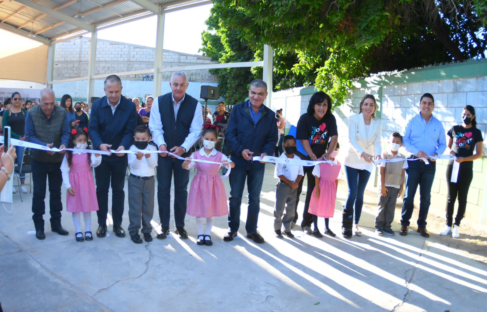 Gobierno estatal mejora infraestructura educativa en La Laguna