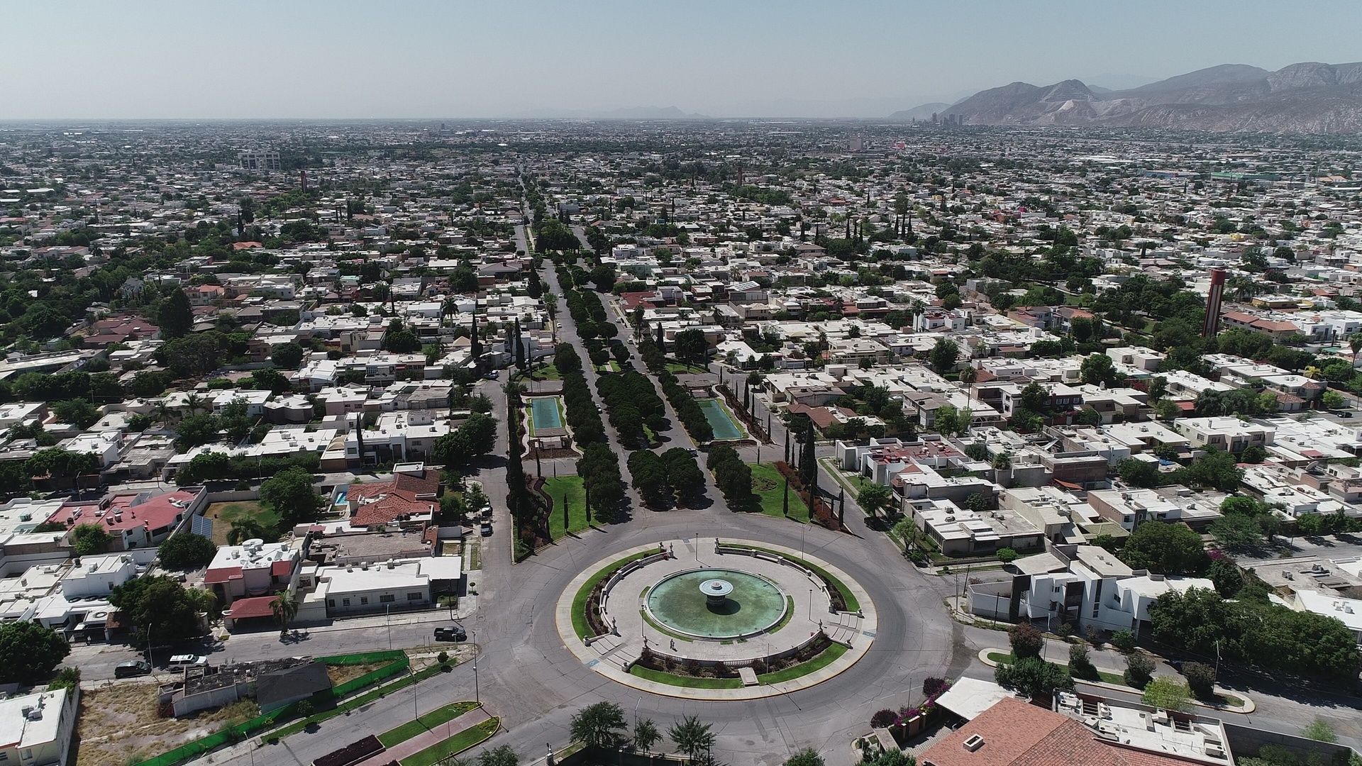 Descartan desperdicio de agua limpia en Torreón Jardín