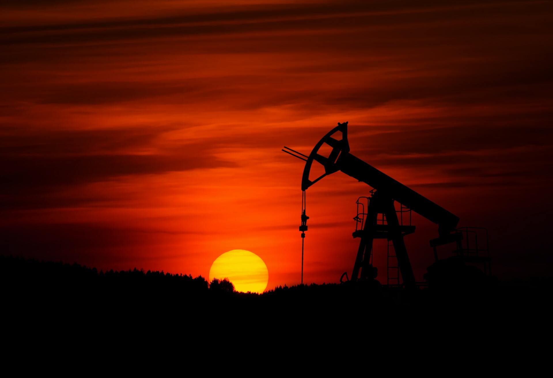 Precio del crudo de la OPEP sube 2.8% y se vende a 96.15 dólares por barril