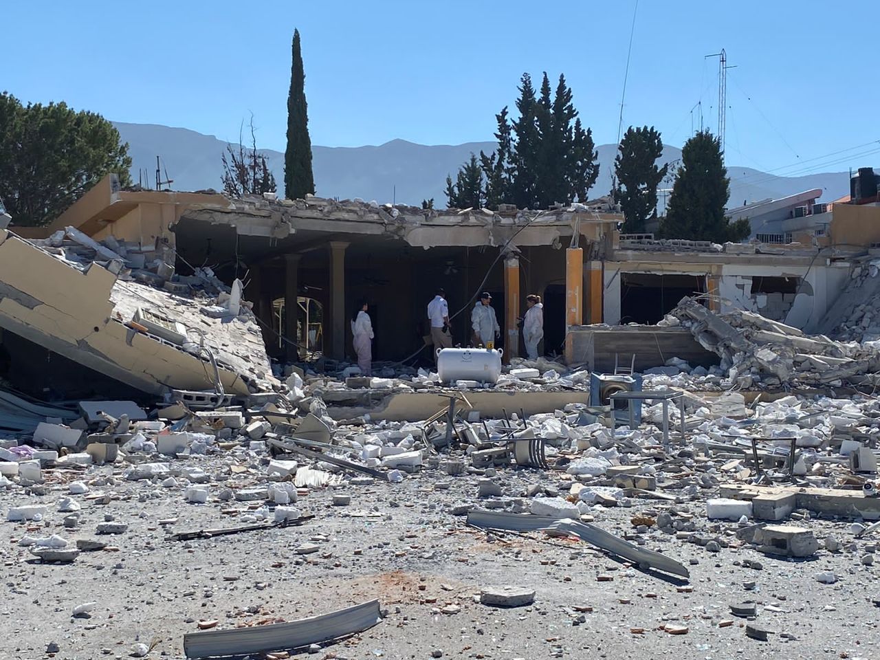 Explosión en Saltillo deja al menos 130 viviendas dañadas