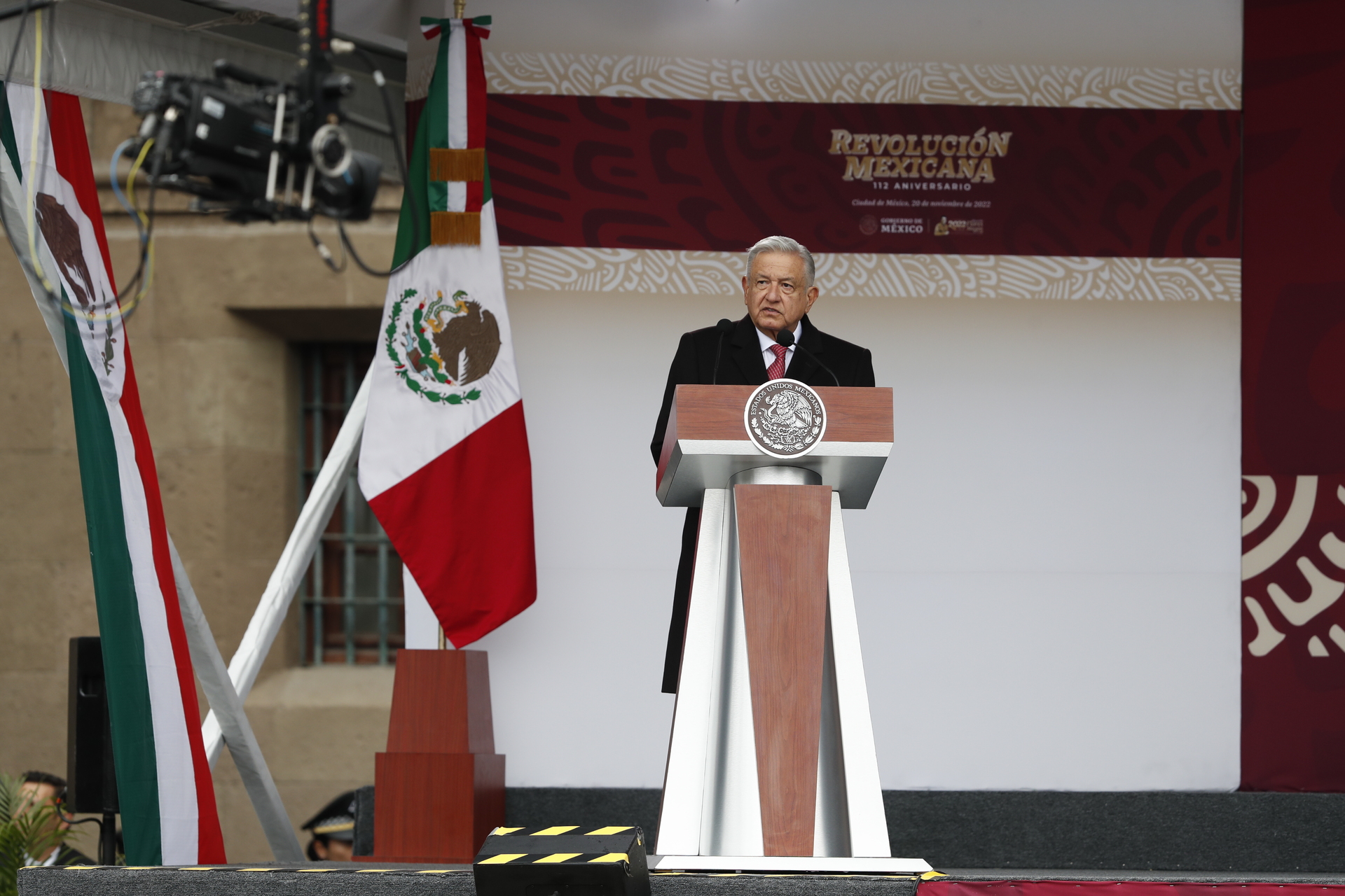 Dictaduras y oligarquías no garantizan la paz: López Obrador