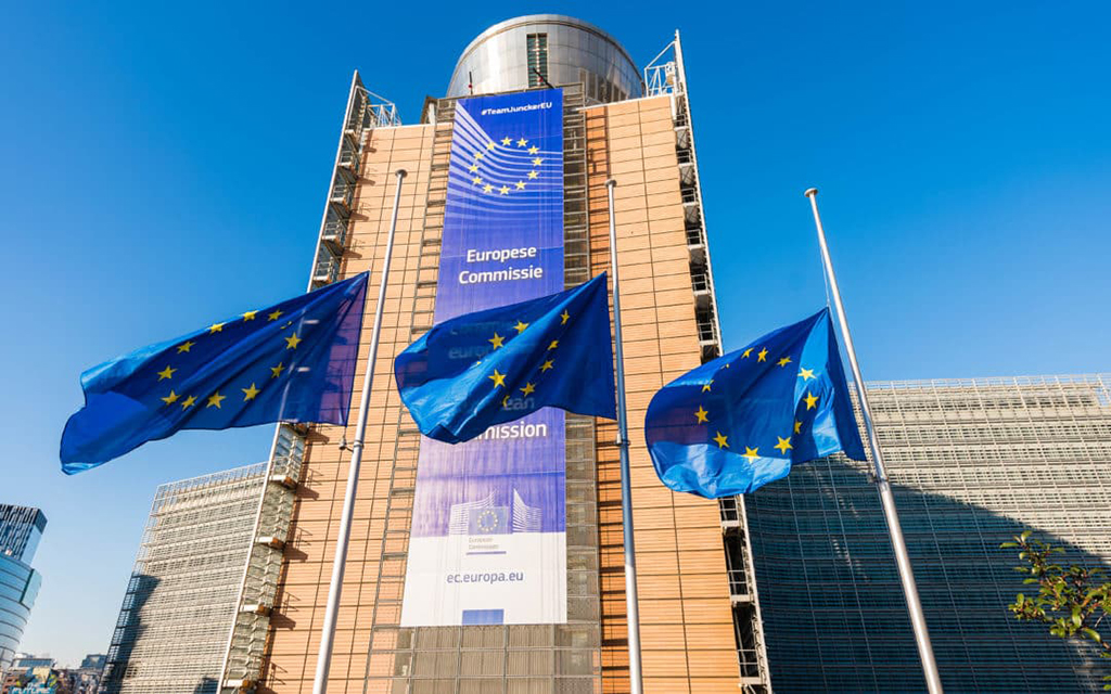 UE debatirá propuesta de la CE sobre tope en precios del gas