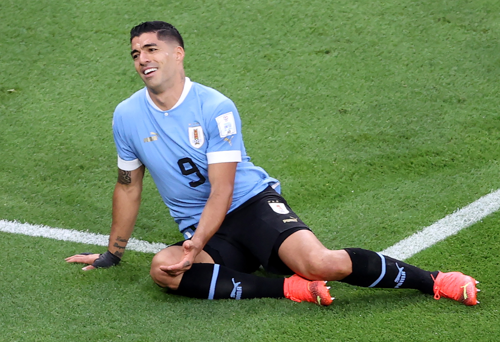 Uruguay no puede con la rapidez y el orden de Corea del Sur en debut Mundialista