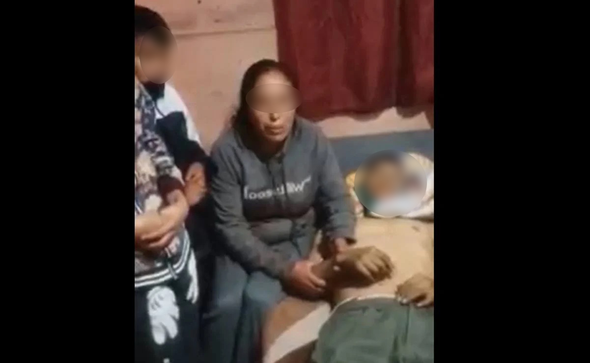 Mujer se graba junto al cadáver de su esposo para denunciar homicidio